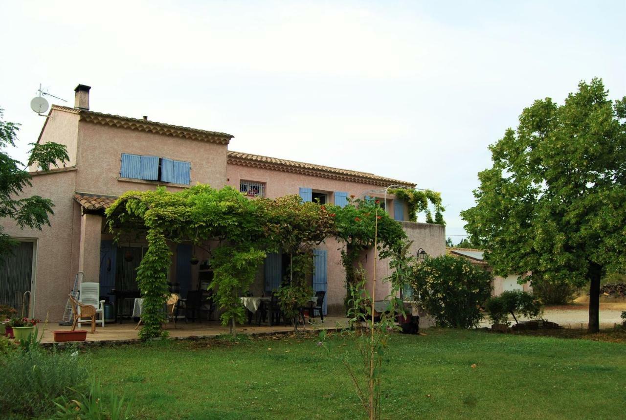 Apartmán L'Oustau Dei Sol Monteux Exteriér fotografie